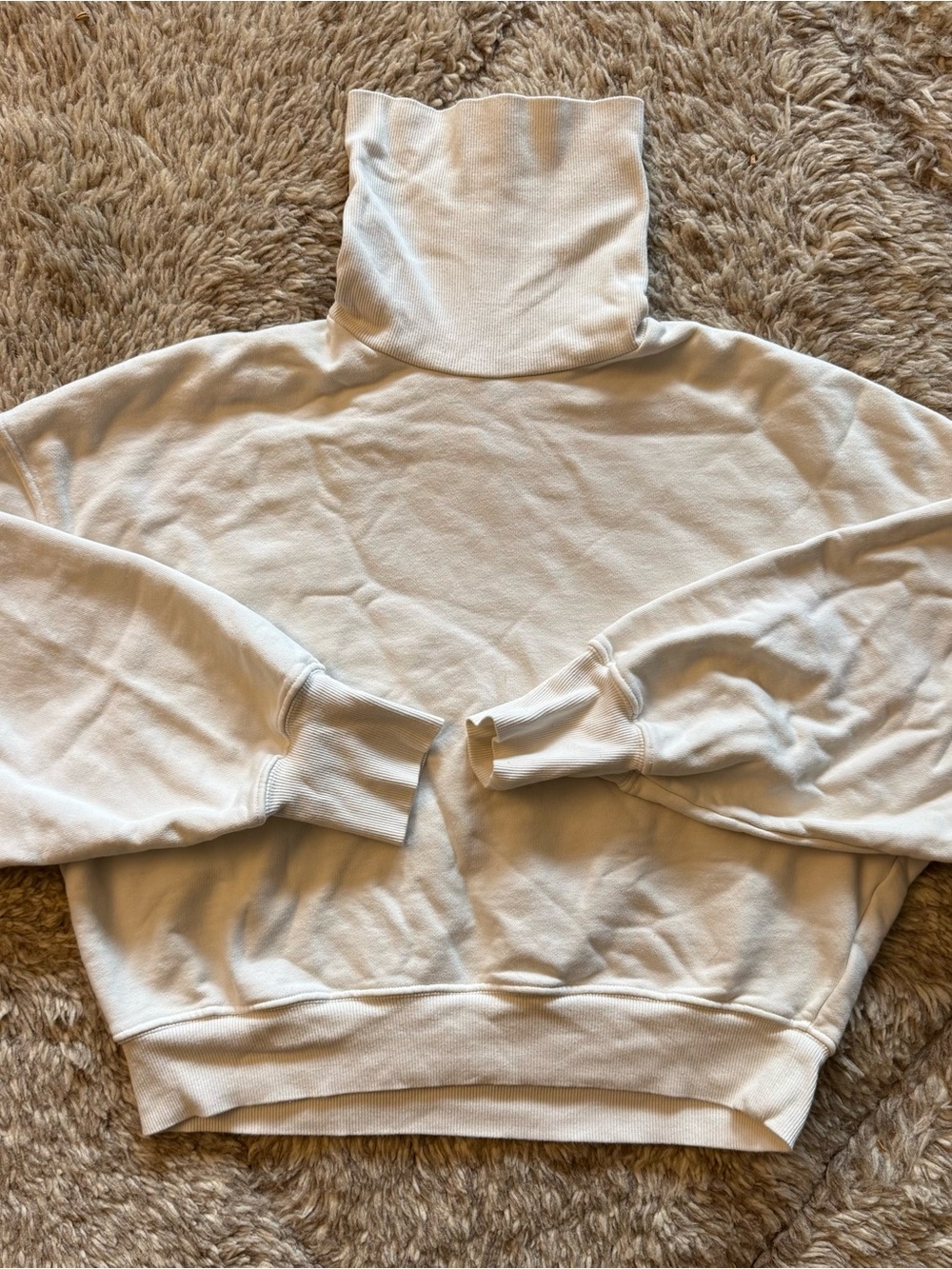 Anine Bing Cream Turtleneck Sweatshirt xs